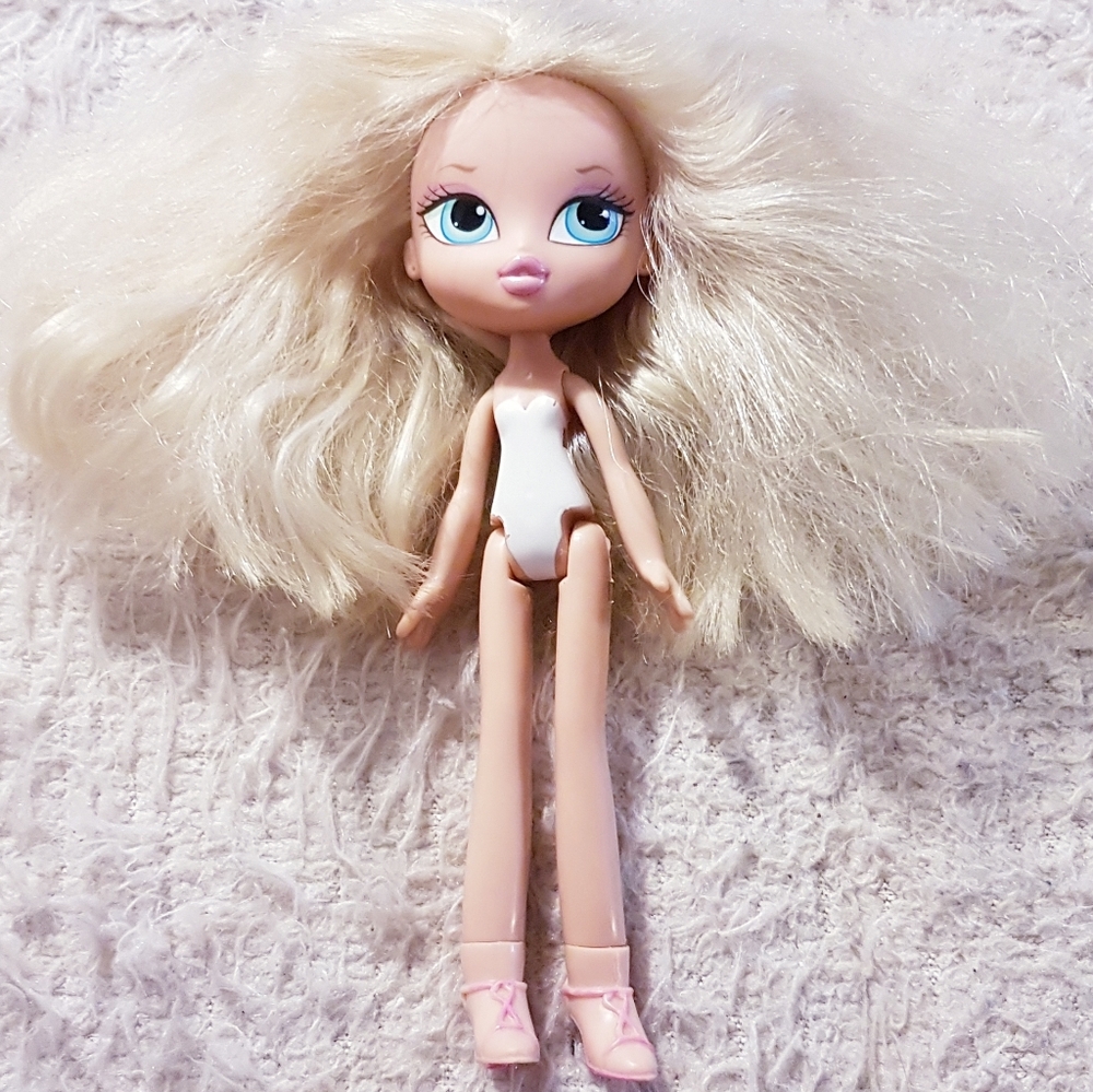 2008 Bratz Kidz Cloe Doll 4th Edition Retired MGA